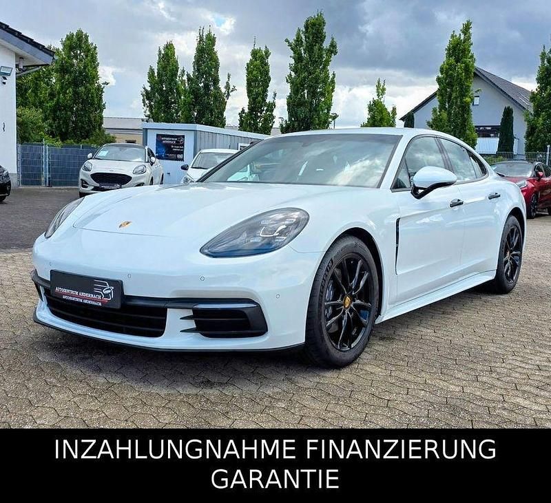 Pure white Gebraucht 2017 Porsche Panamera 4 Limousine | 47.999 € (Fairer Preis) - Bild 1/4