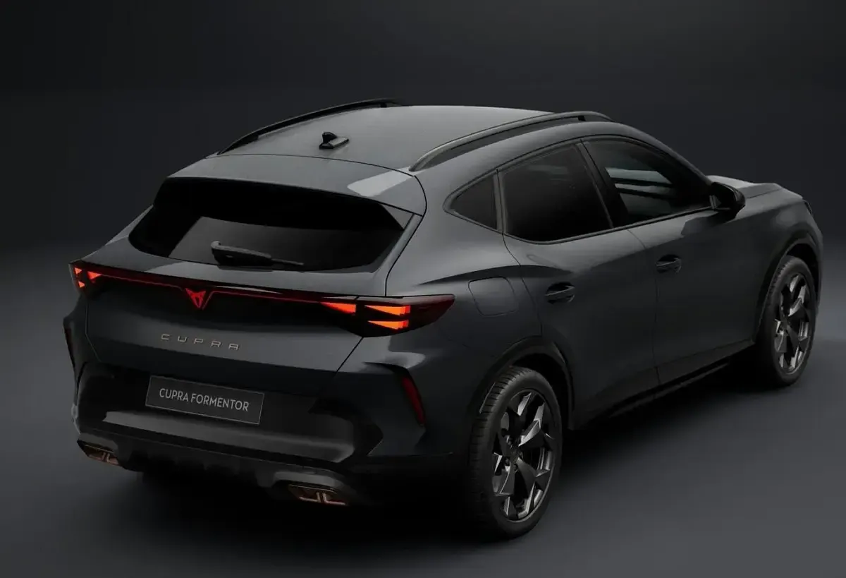 Neu Cupra Formentor 204 PS (150 kW) 2026 Magnetic grau metallic SUV