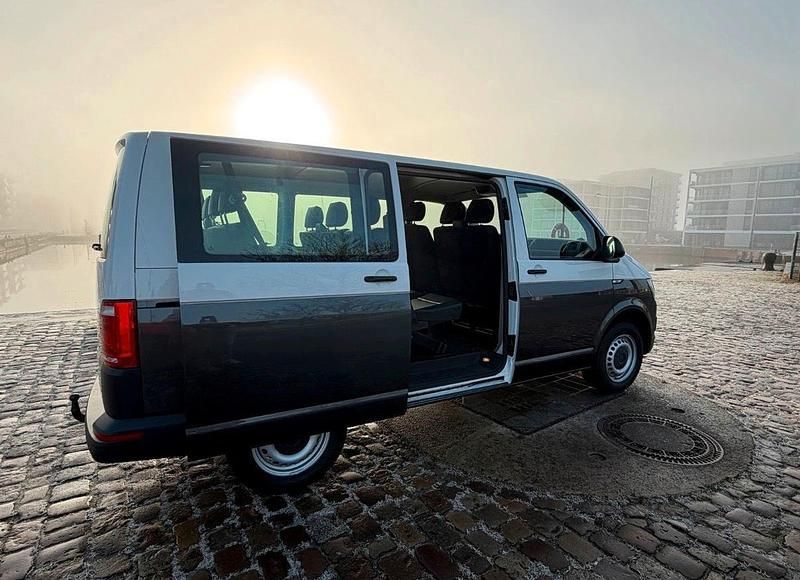 Gebraucht VW Transporter 150 PS (110 kW) 2018 Weiß Van