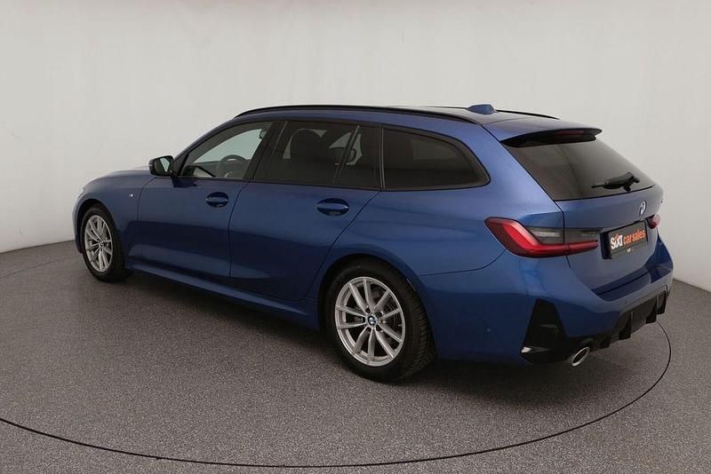 Gebraucht BMW 320 M Sport 184 PS (135 kW) 2025 Portimao blau metallic Kombi