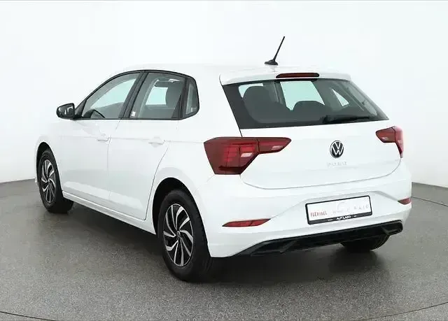 Gebraucht VW Polo Life 95 PS (69 kW) 2024 Weiß Kleinwagen
