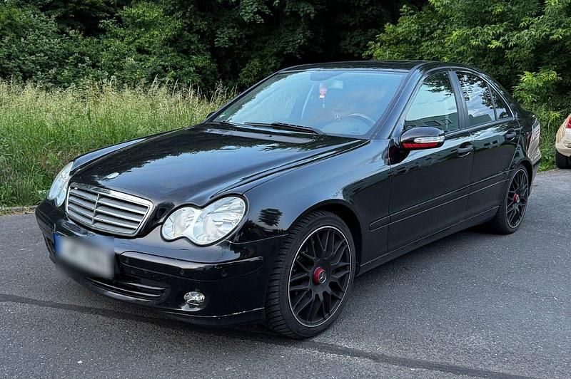 Gebraucht Mercedes C200 Avantgarde 163 PS (119 kW) 2007 Schwarz Limousine