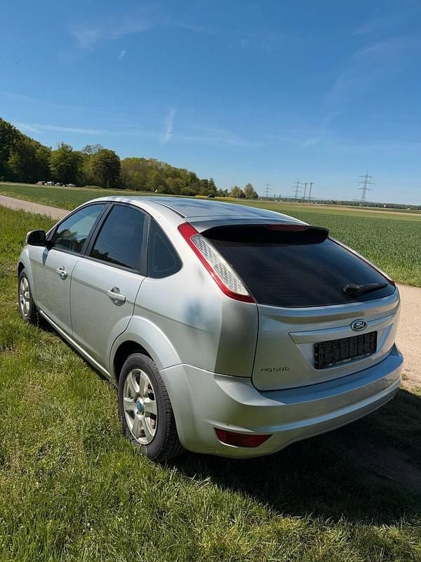 Usata Ford Focus 116 CV (85 kW) 2009 Argento Berlina