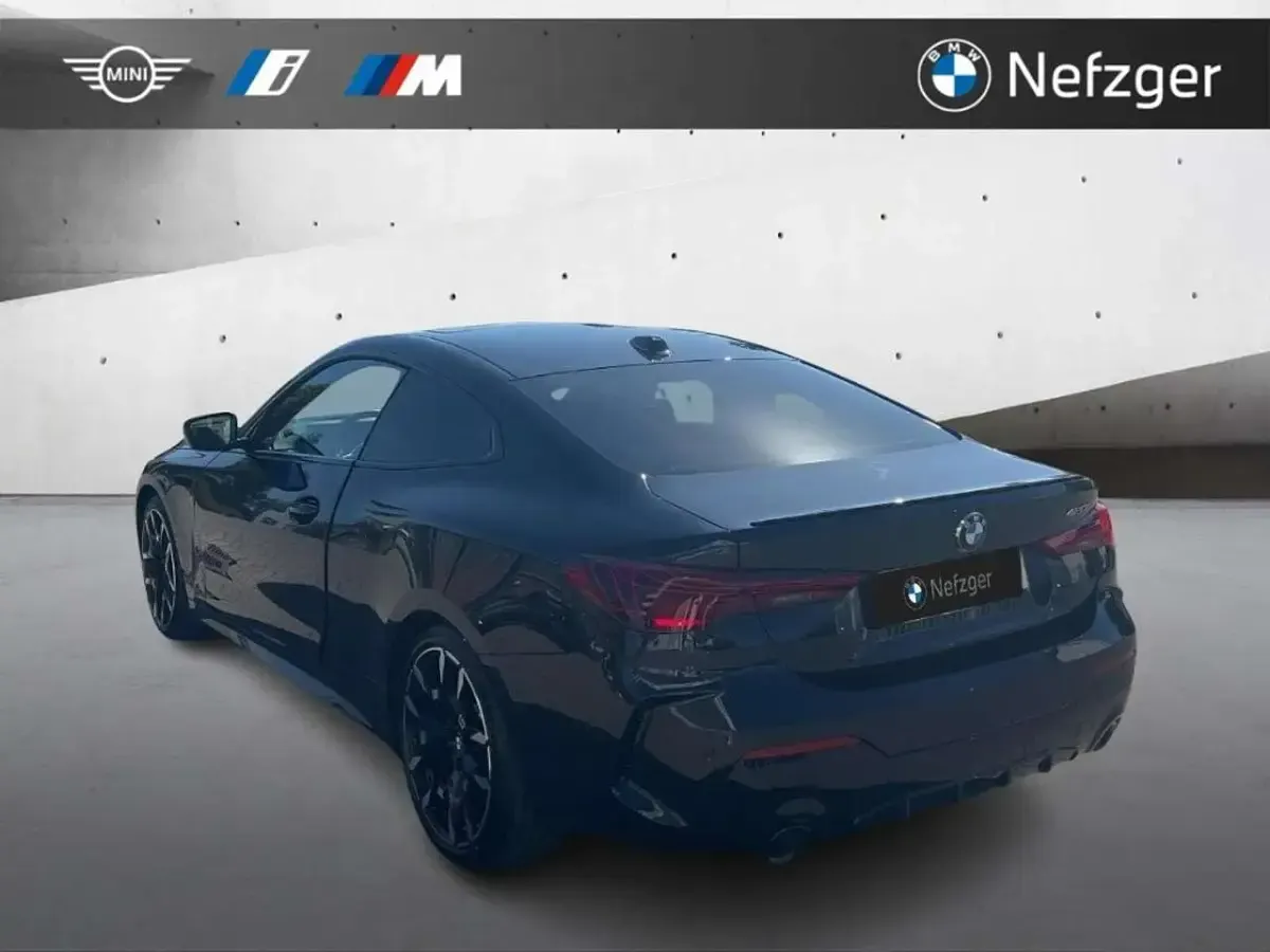 Gebraucht BMW 420 Coupé M Sport 181 PS (133 kW) 2025 Schwarz Coupé