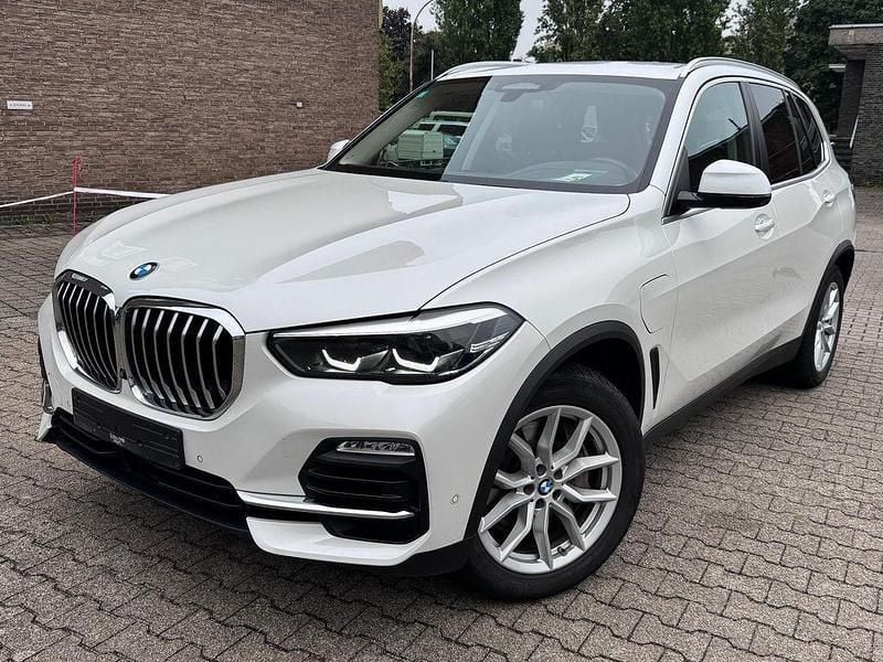 Weiß Gebraucht 2020 BMW X5 SUV | 36.800 € (Superpreis) - Bild 1/4