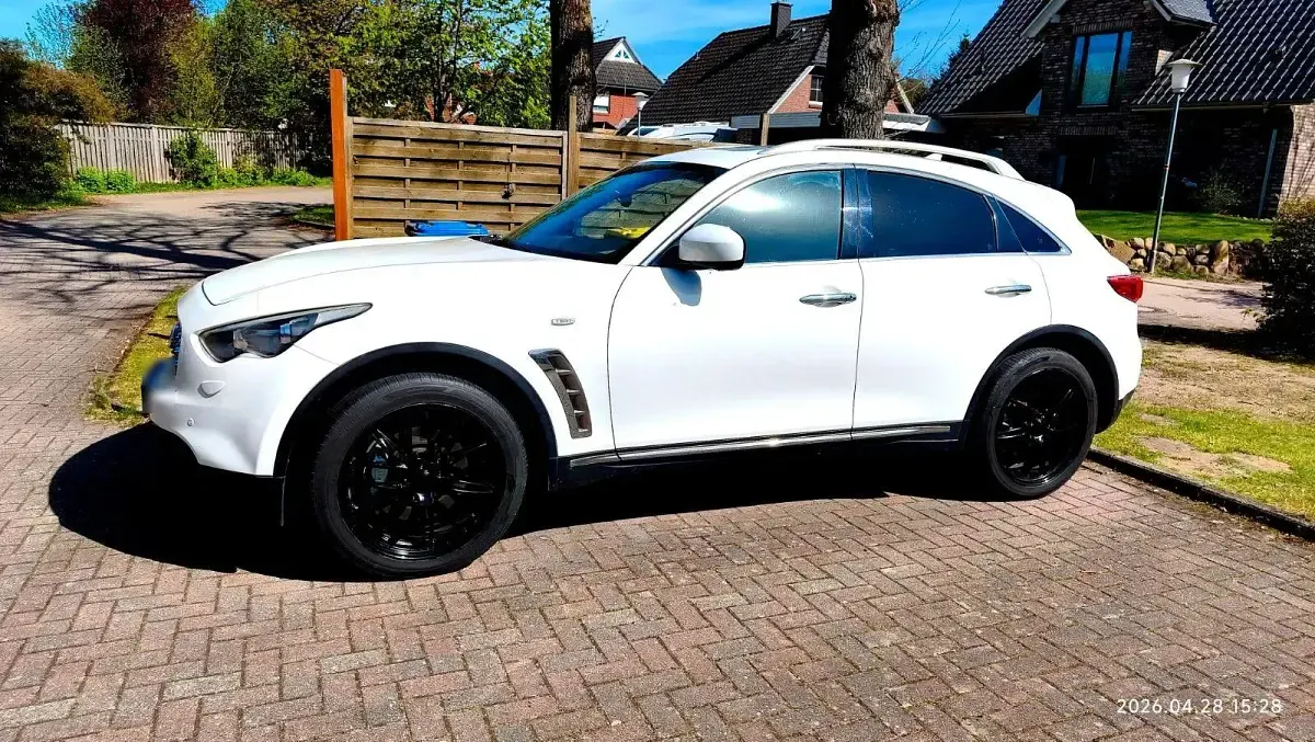 Gebraucht Infiniti Fx30 Premium 238 PS (175 kW) 2011 Weiß SUV