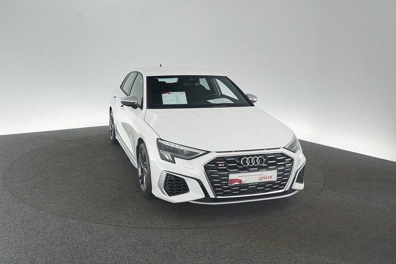 Gebraucht Audi S3 Design 310 PS (228 kW) 2023 Ibisweiß Limousine