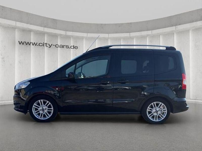 Gebraucht Ford Tourneo Courier Titanium 101 PS (74 kW) 2014 Schwarz Van / Kleinbus