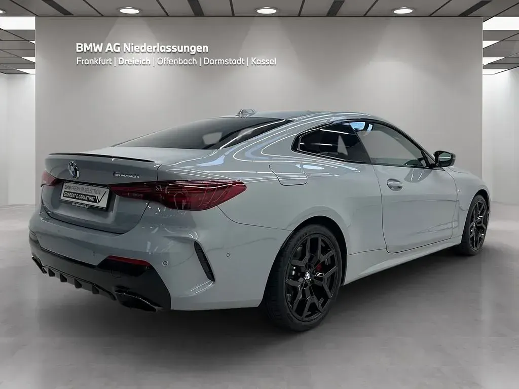 Gebraucht BMW M440 M Sport 381 PS (280 kW) 2025 Grau Coupé