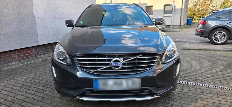 Gebraucht Volvo XC60 163 PS (119 kW) 2013 Grau SUV