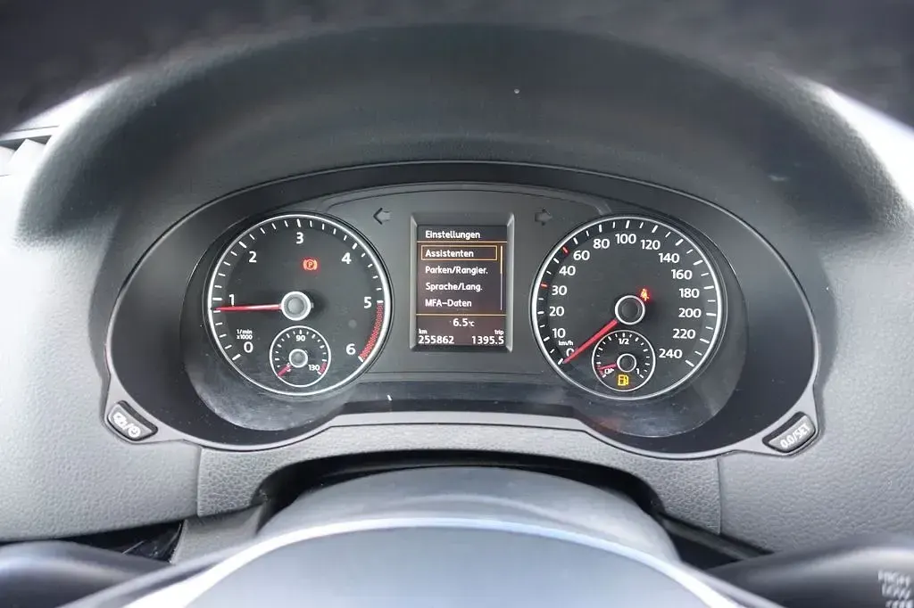 Gebraucht VW Sharan Highline 150 PS (110 kW) 2020 Grau Van / Kleinbus