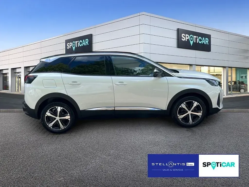 Gebraucht Peugeot 3008 Allure 131 PS (96 kW) 2023 Weiß SUV