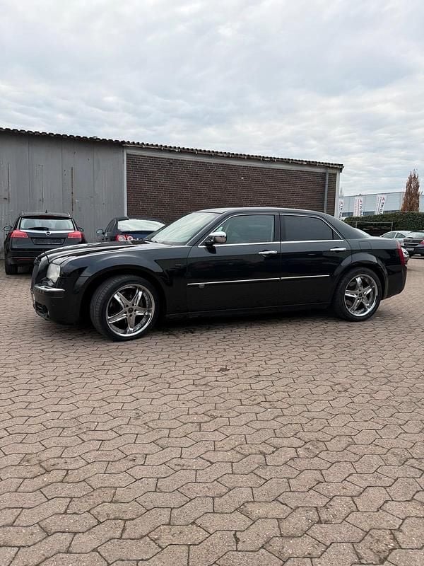 Gebraucht Chrysler 300C 218 PS (160 kW) 2009 Schwarz Limousine