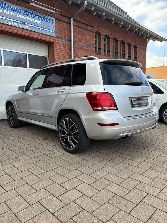 Gebraucht Mercedes GLK350 265 PS (194 kW) 2013 Silber SUV