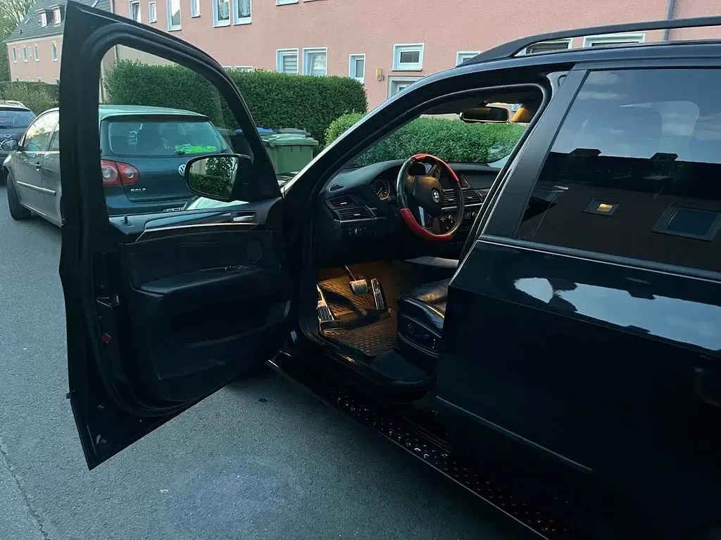 Gebraucht BMW X5 235 PS (172 kW) 2008 Schwarz SUV