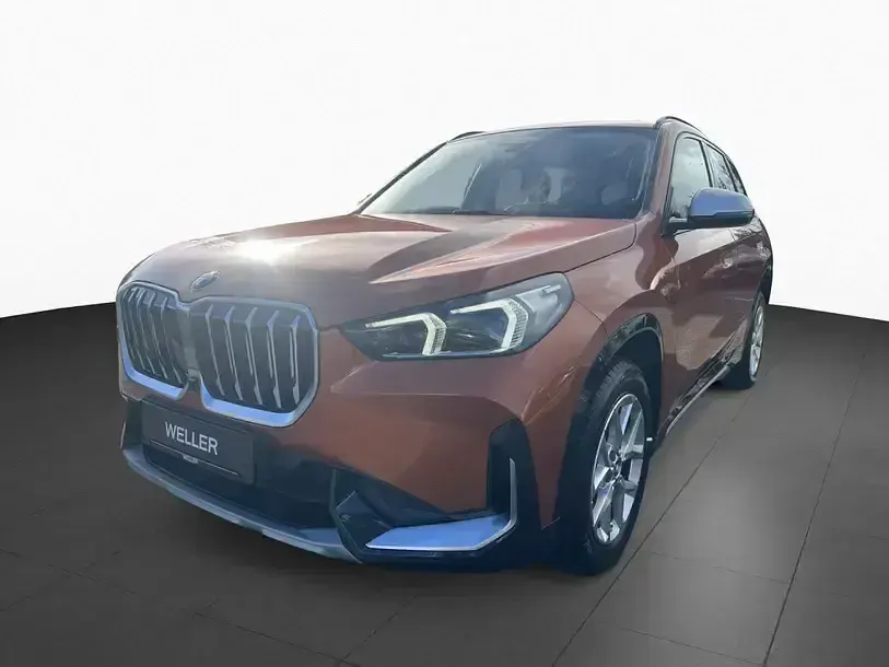 Gebraucht BMW X1 Comfort Edition 150 PS (110 kW) 2022 Utah orange (orange) SUV