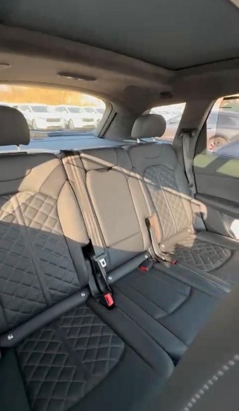 Gebraucht Audi SQ7 Advanced 435 PS (319 kW) 2020 Schwarz SUV