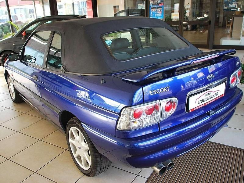 Gebraucht Ford Escort Cabriolet 90 PS (66 kW) 1996 Blau (metallic) Cabrio