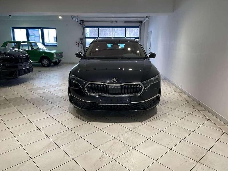 Gebraucht Skoda Octavia 150 PS (110 kW) 2025 Schwarz Kombi