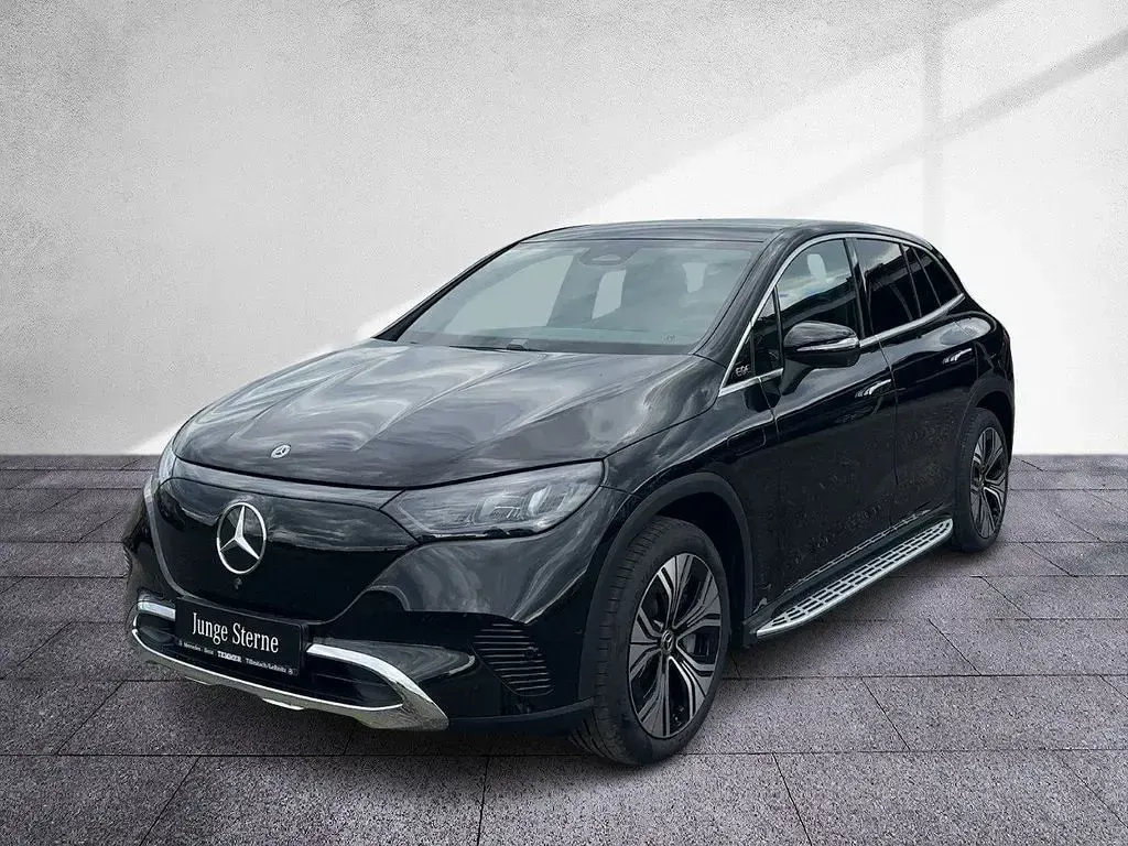Gebraucht Mercedes EQE350 SUV 214 kW (292 PS) 2026 Schwarz SUV