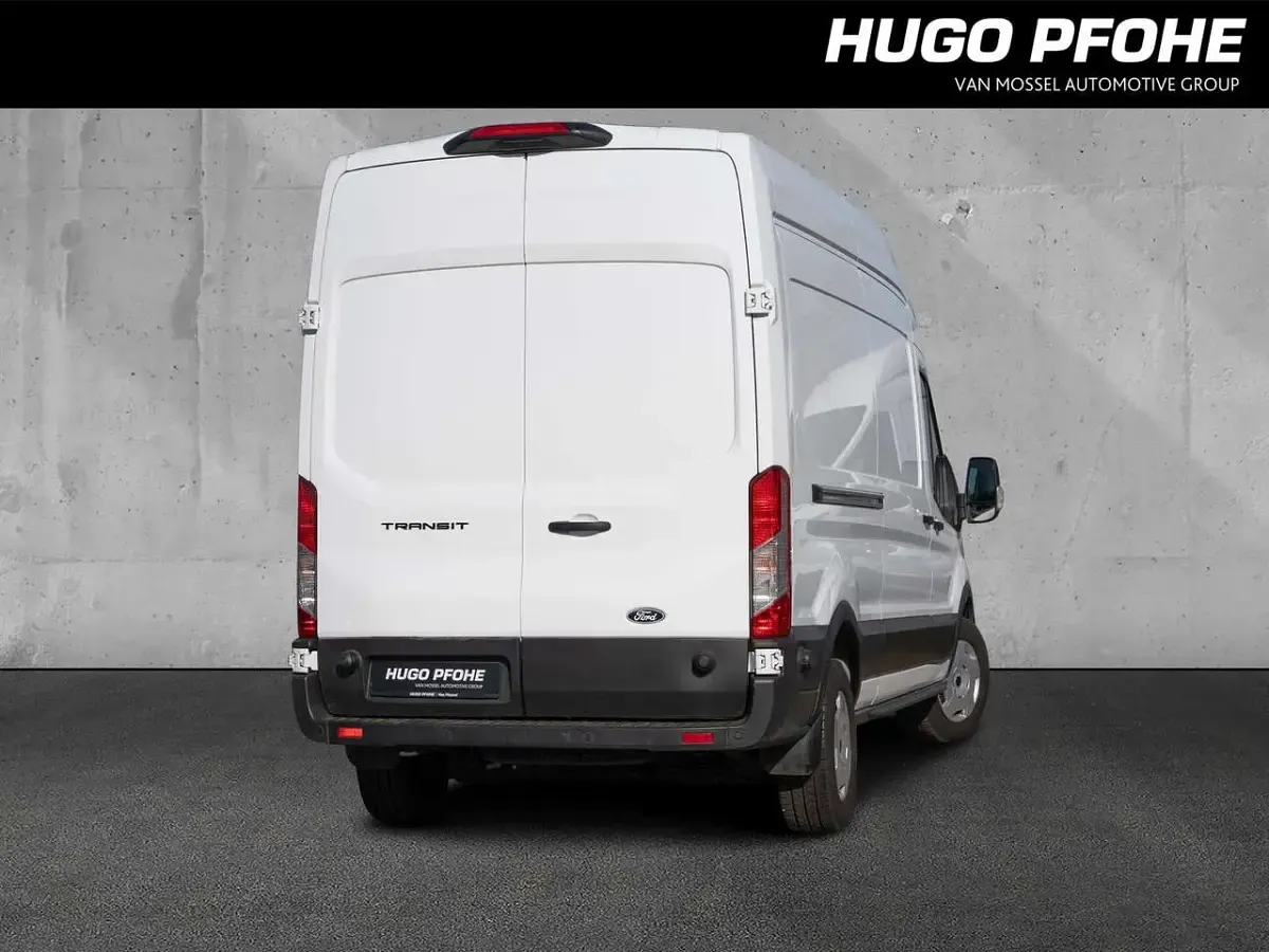 Używany Ford Transit Trend 131 KM (96 kW) 2025 Biały