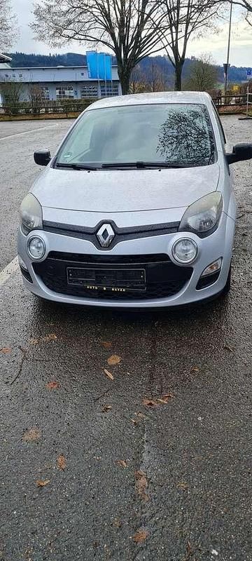 Silber Gebraucht 2013 Renault Twingo Initiale Paris Kleinwagen | 4.450 € (Fairer Preis) - Bild 1/4