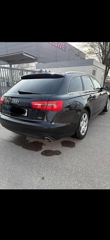 Gebraucht Audi A6 204 PS (150 kW) 2012 Schwarz Kombi
