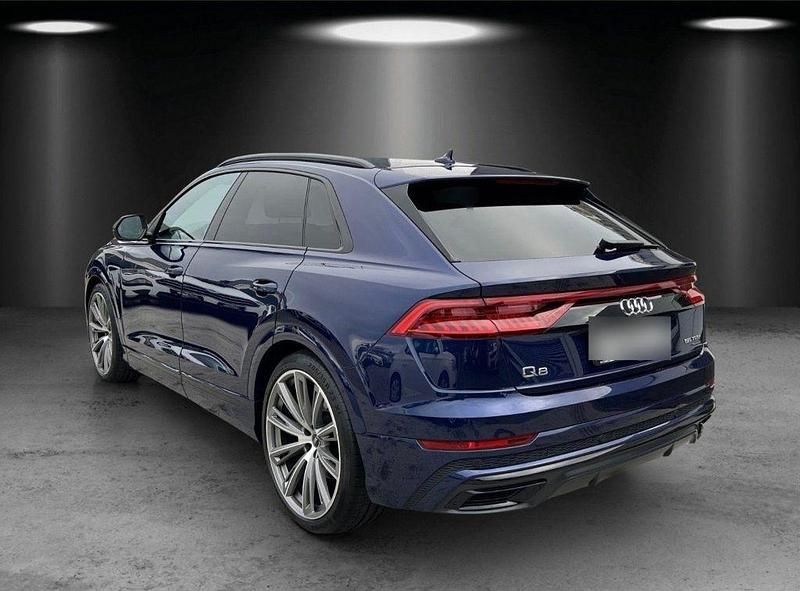 Gebraucht Audi Q8 Ambiente 340 PS (250 kW) 2022 Blau SUV