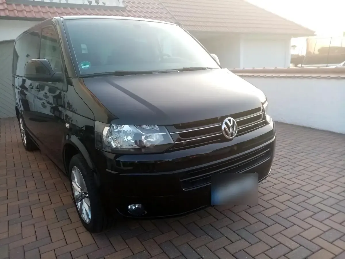 Gebraucht VW T5 140 PS (102 kW) 2015 Schwarz Van