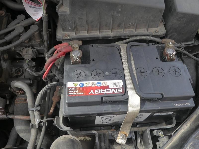 Gebraucht Ford Focus 115 PS (84 kW) 2003 Schwarz Kleinwagen