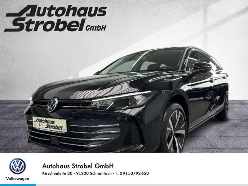 Grenadillschwarz metallic Neu 2025 VW Passat Kombi | 47.450 € (Teuer) - Bild 1/4