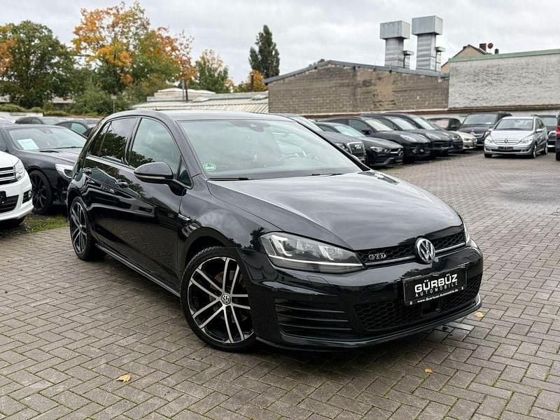 Schwarz Gebraucht 2017 VW Golf VII GTD Limousine | 11.900 € (Guter Preis) - Bild 1/4