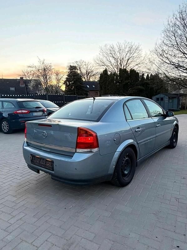 Gebraucht Opel Vectra 147 PS (108 kW) 2003 Grau Limousine