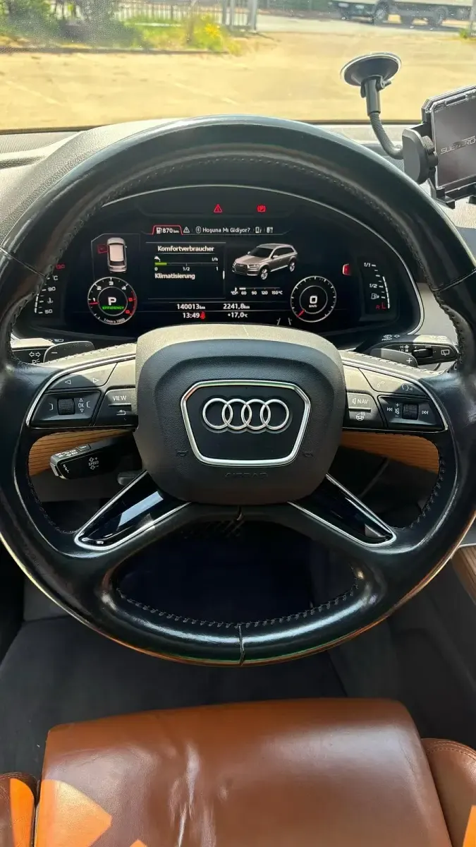 Używany Audi Q7 272 KM (200 kW) 2016 Czarny SUV