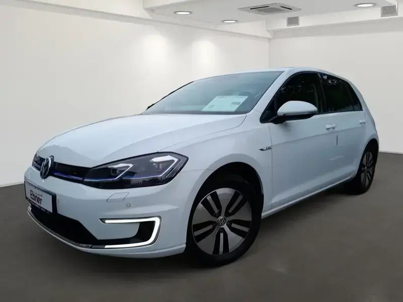 Gebraucht VW e-Golf S 100 kW (136 PS) 2018 Weiß Kleinwagen