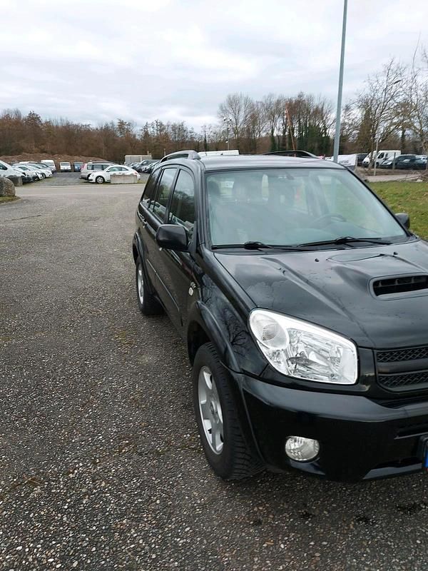 Gebraucht Toyota RAV4 115 PS (84 kW) 2005 Schwarz SUV