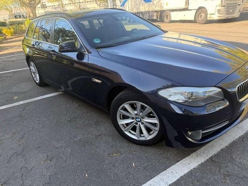 Second-hand BMW 525 204 CP (150 kW) 2011 Albastru Break