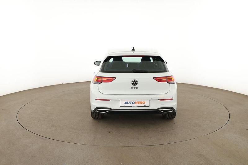 Second-hand VW Golf VII GTE 2021 Alb Hatchback