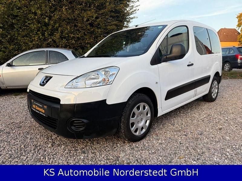 Weiß Gebraucht 2009 Peugeot Partner Comfort Van | 6.500 € (Fairer Preis) - Bild 1/4