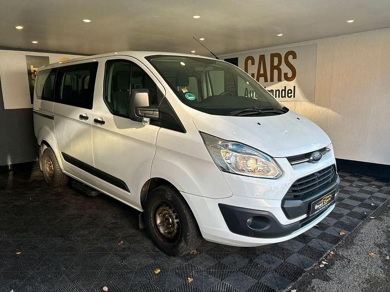 Weiß Gebraucht 2014 Ford Transit Trend Kombi | 10.900 € (Fairer Preis) - Bild 1/4