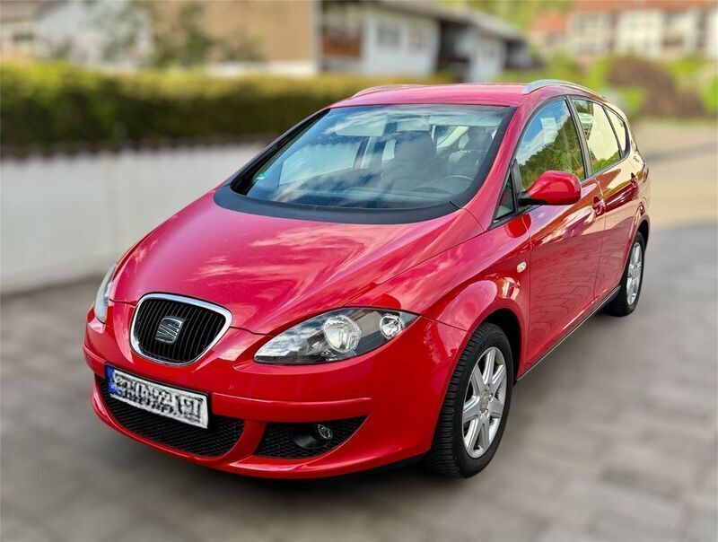Rot Gebraucht 2007 Seat Altea XL Van / Kleinbus | 2.900 € (Superpreis) - Bild 1/4