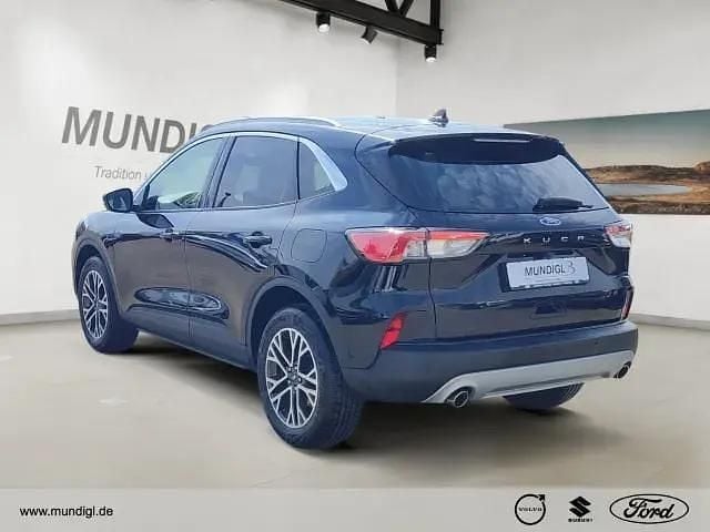 Gebraucht Ford Kuga Titanium 120 PS (88 kW) 2023 Schwarz SUV