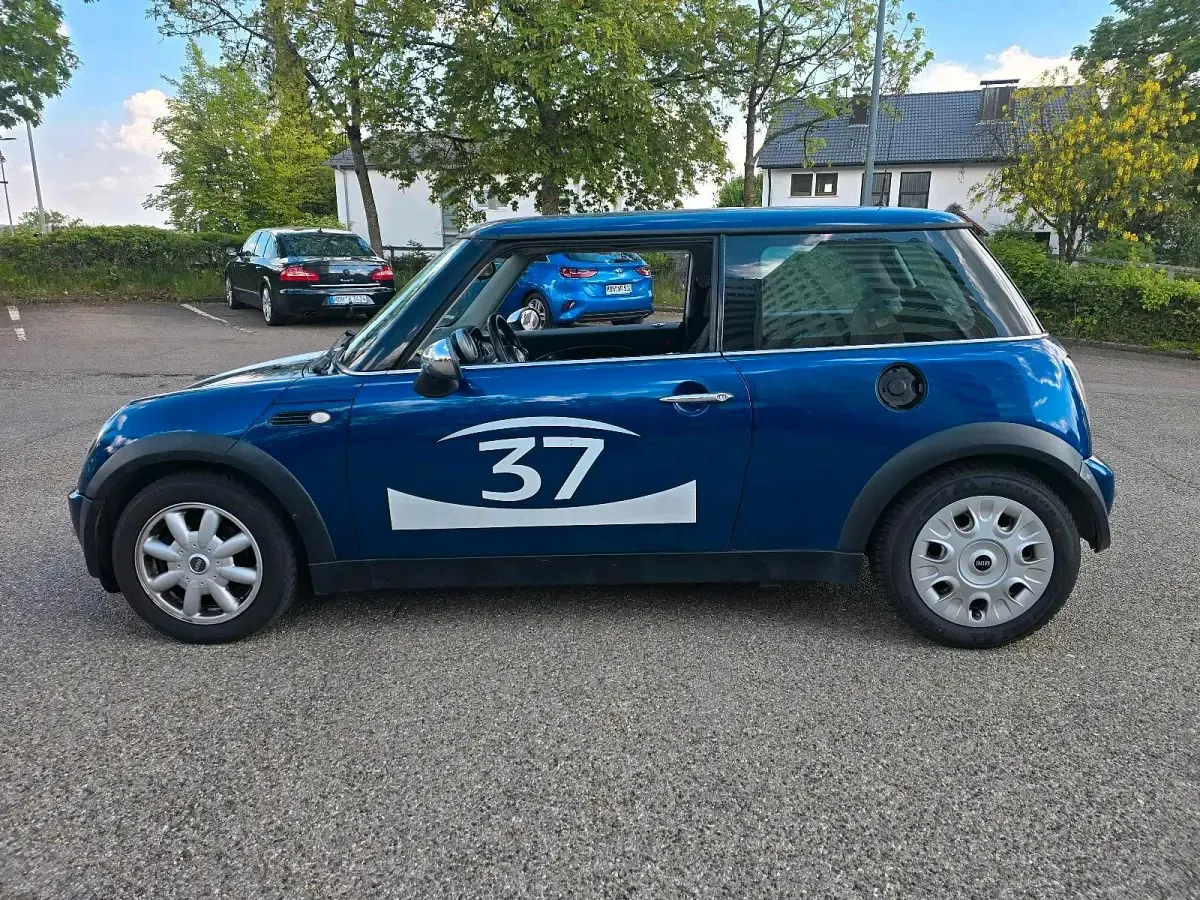 Brugt Mini ONE 90 HK (66 kW) 2004 Blå Hatchback