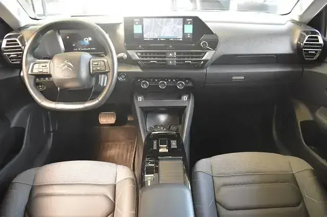 Gebraucht Citroën C4 Shine 131 PS (96 kW) 2021 Orange SUV