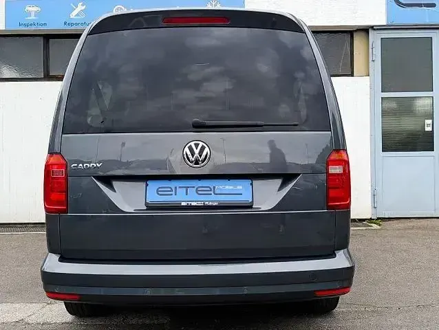 Gebraucht VW Caddy Maxi 150 PS (110 kW) 2019 Grau Van / Kleinbus