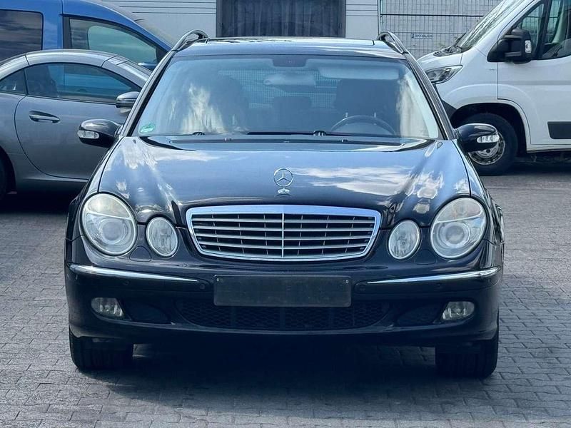 Gebraucht Mercedes E280 Elegance 231 PS (169 kW) 2005 Schwarz Kombi