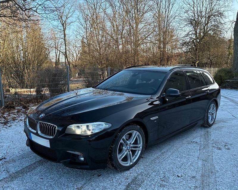 Schwarz Gebraucht 2015 BMW 518 M Sport Kombi | 15.000 € (Teuer) - Bild 1/4