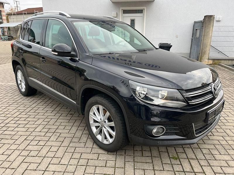 Schwarz Gebraucht 2013 VW Tiguan Sportline SUV | 9.900 € (Superpreis) - Bild 1/4