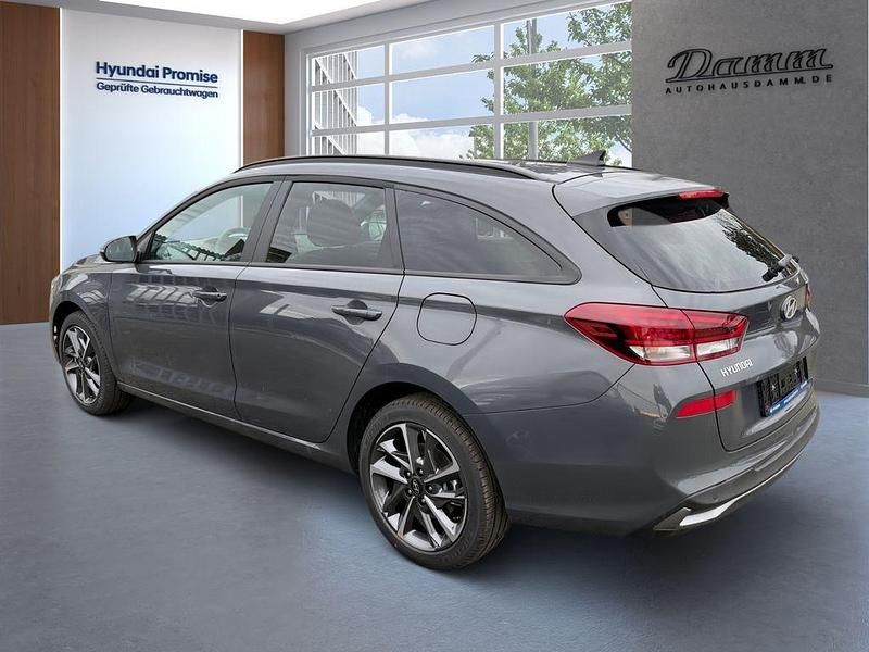 Neu Hyundai i30 140 PS (102 kW) 2025 Grau Kombi