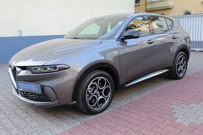 Grau Gebraucht 2023 Alfa Romeo Tonale Ti SUV | 25.990 € (Superpreis) - Bild 1/4